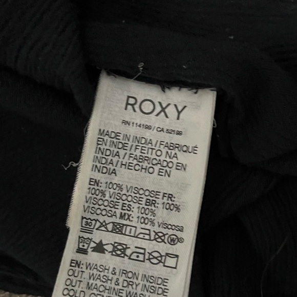 Lake Of Time - Short Poncho for Women/ Navy Blue - Picture 3 of 7